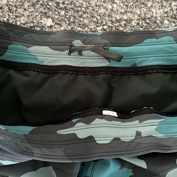 Lululemon Adapted State HR Joggers-Cropped Length - Picture 10 of 10